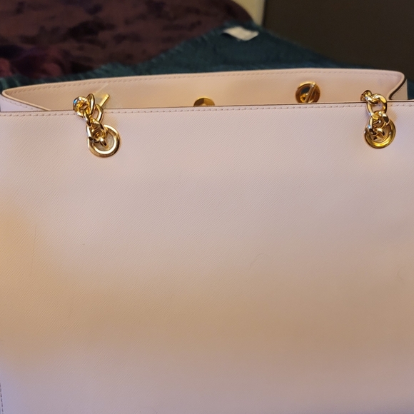 New with tags Michael Kors purse - Picture 5 of 8